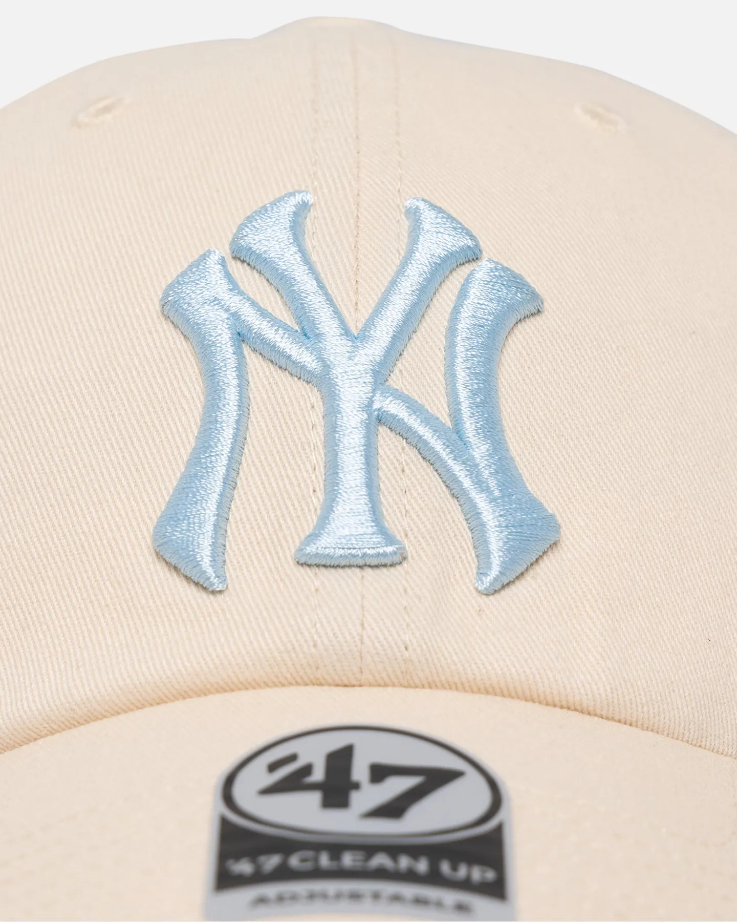 47 Brand New York Yankees Clean Up Strapback Natural/Columbia