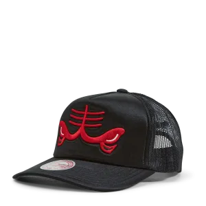Bulls Logo Remix Trucker Snapback